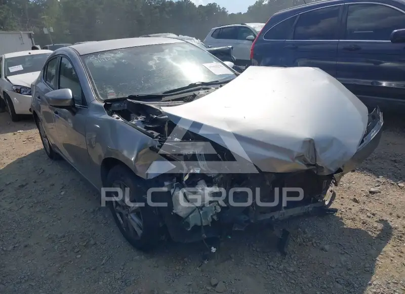 2016 Mazda 3 фото