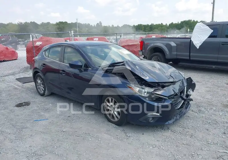 2016 Mazda 3 фото