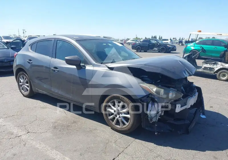 2016 Mazda 3 фото