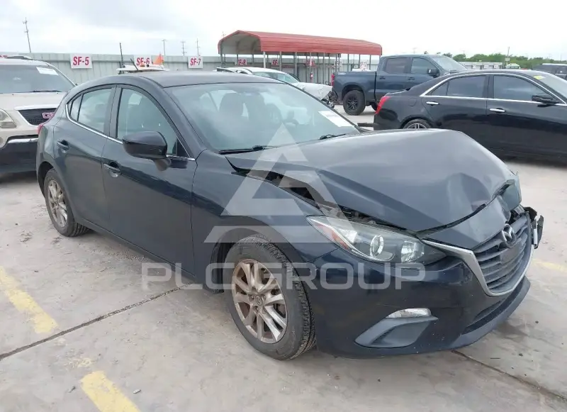 2016 Mazda 3 фото