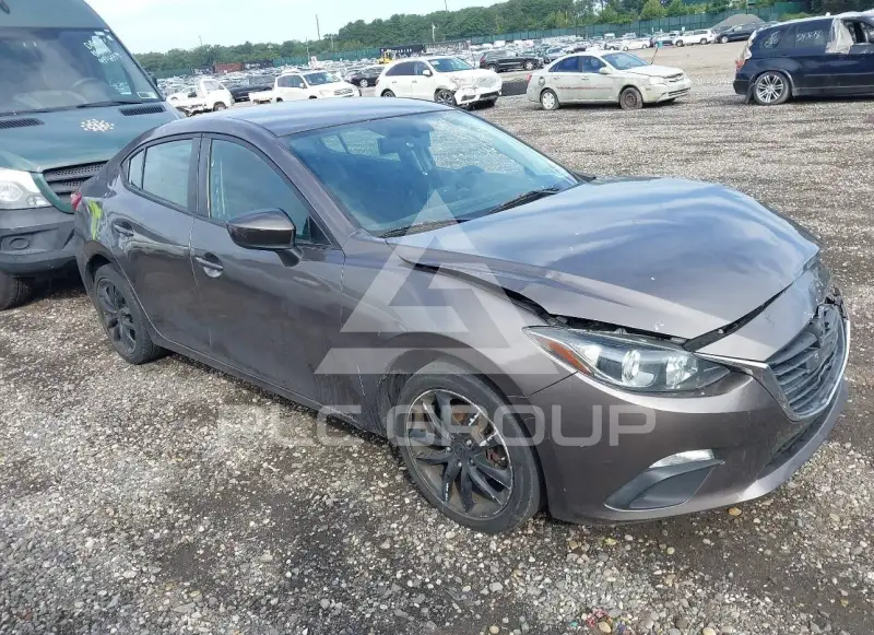 2016 Mazda 3 фото