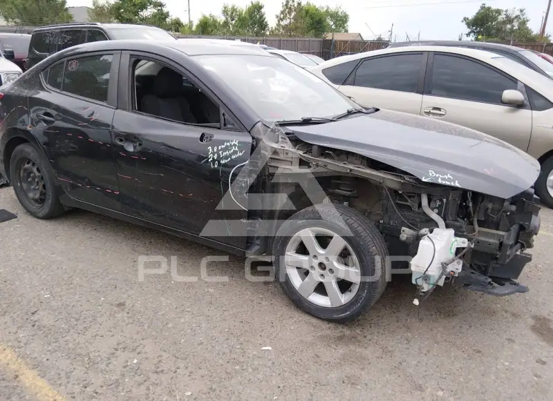 2016 Mazda 3 фото