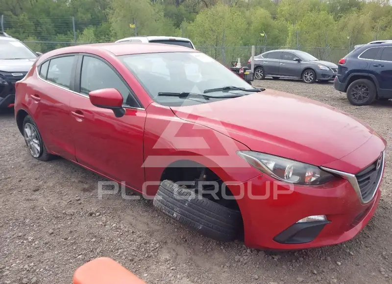 2016 Mazda 3 фото