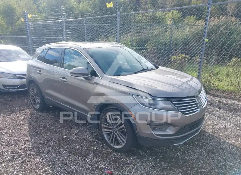 2016 Lincoln MKC photo