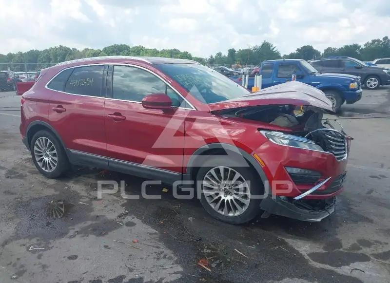 2016 Lincoln MKC photo