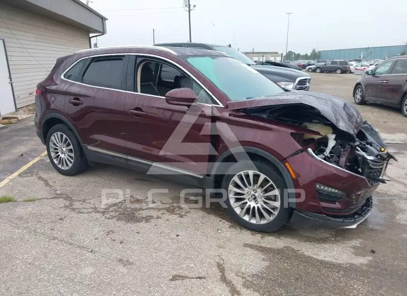 2016 Lincoln MKC photo