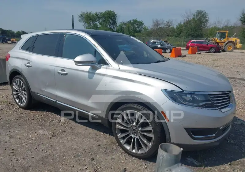 2016 Lincoln MKX photo