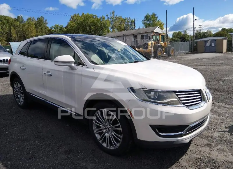 2016 Lincoln MKX photo