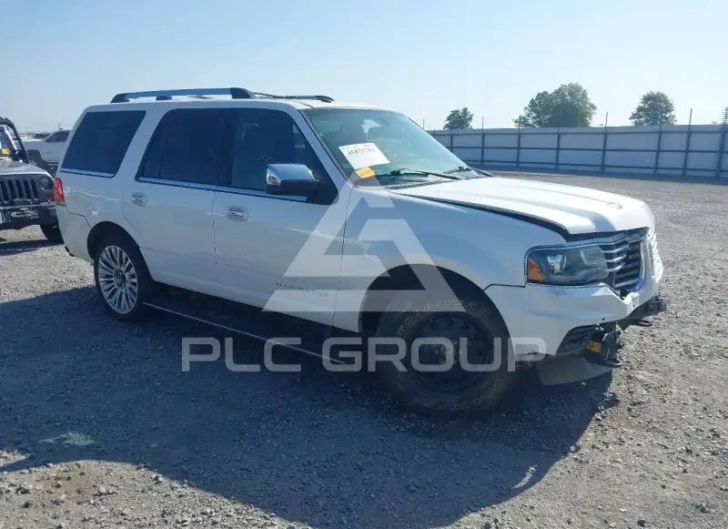 2016 Lincoln NAVIGATOR photo