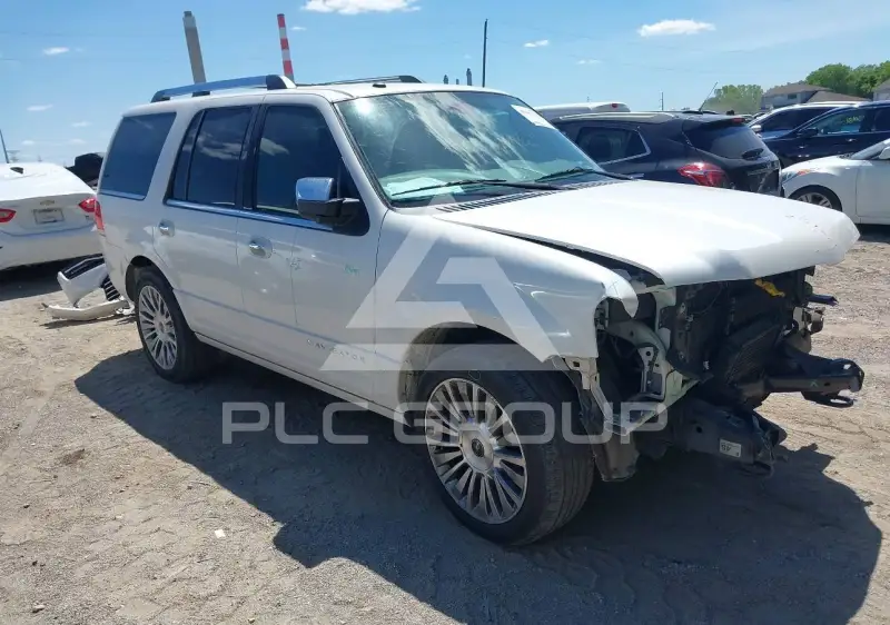 2016 Lincoln NAVIGATOR photo