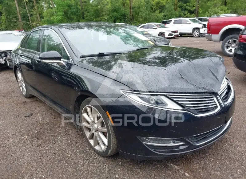 2016 Lincoln MKZ photo
