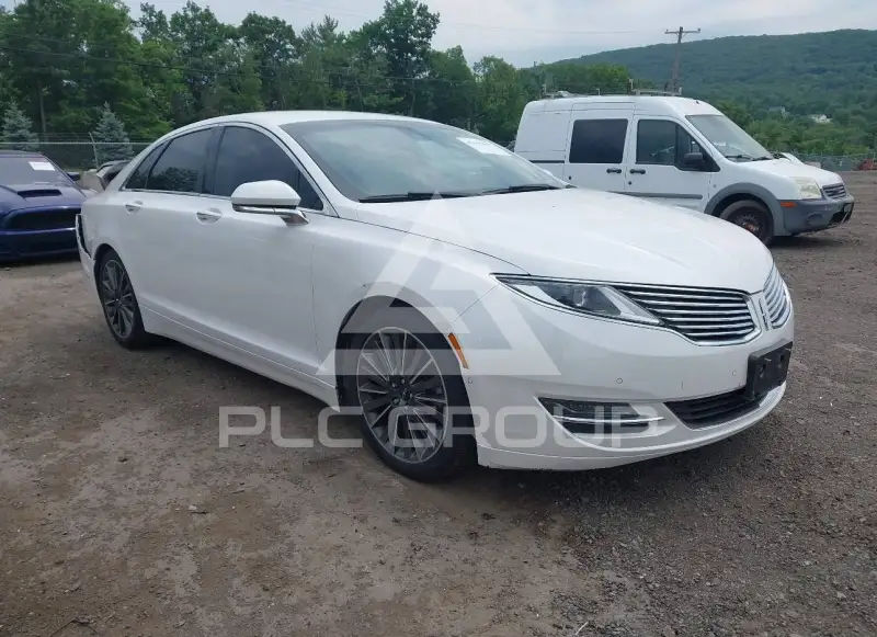 2016 Lincoln MKZ photo