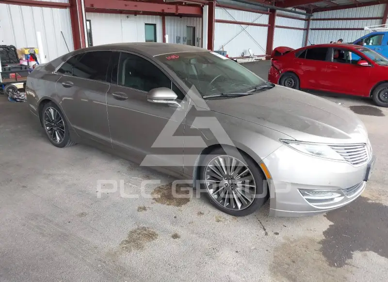 2016 Lincoln MKZ photo