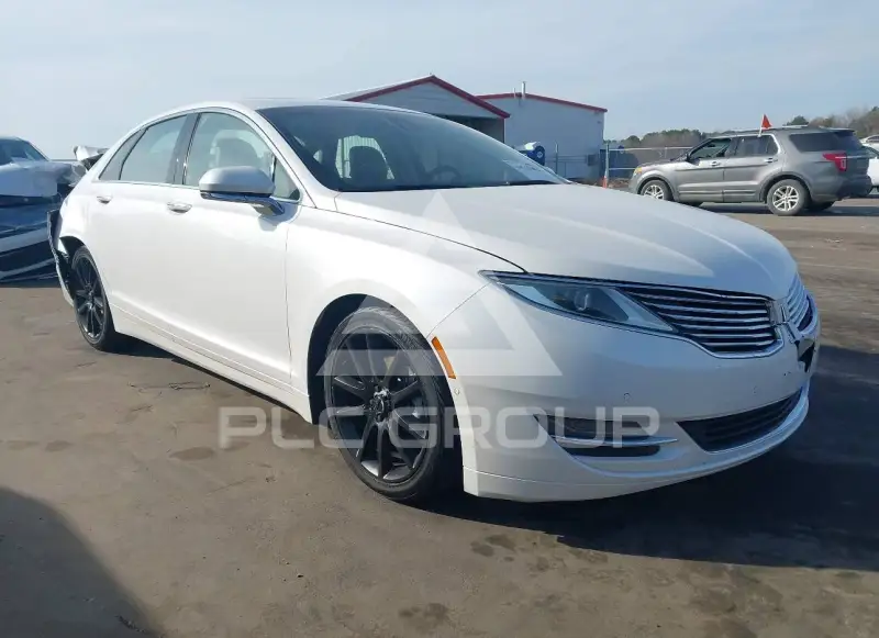 2016 Lincoln MKZ photo