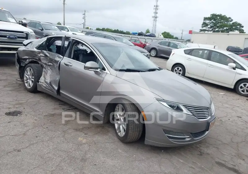 2016 Lincoln MKZ photo