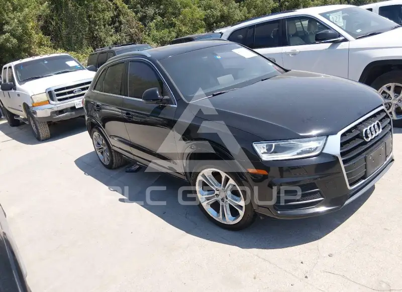 2016 Audi Q3 photo