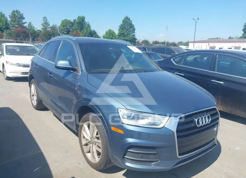 2016 Audi Q3 photo