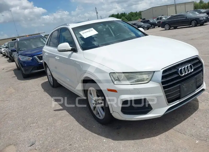 2016 Audi Q3 photo