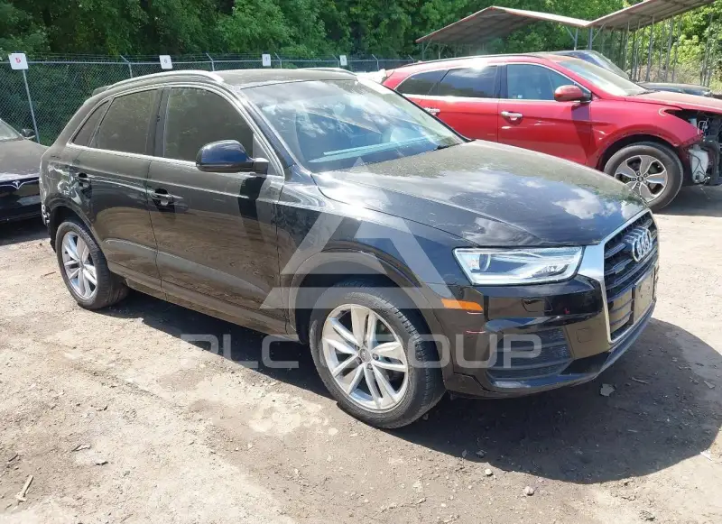 2016 Audi Q3 фото