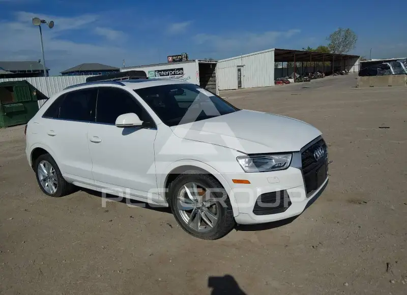 2016 Audi Q3 фото