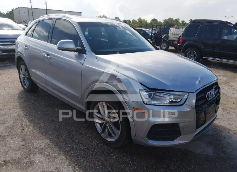 2016 Audi Q3 фото