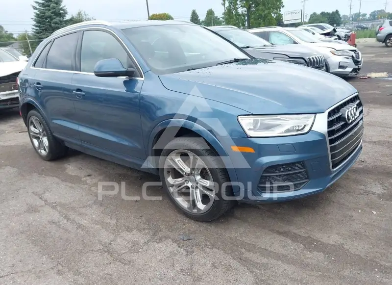 2016 Audi Q3 фото