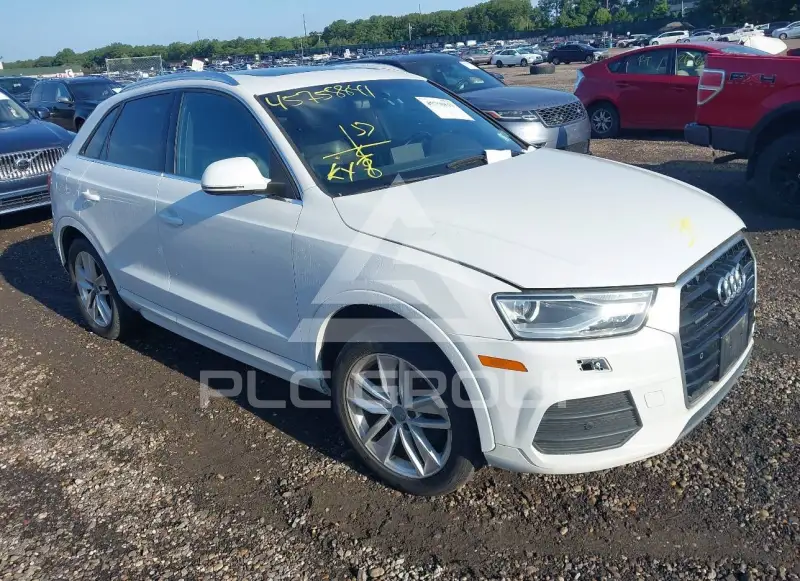 2016 Audi Q3 photo