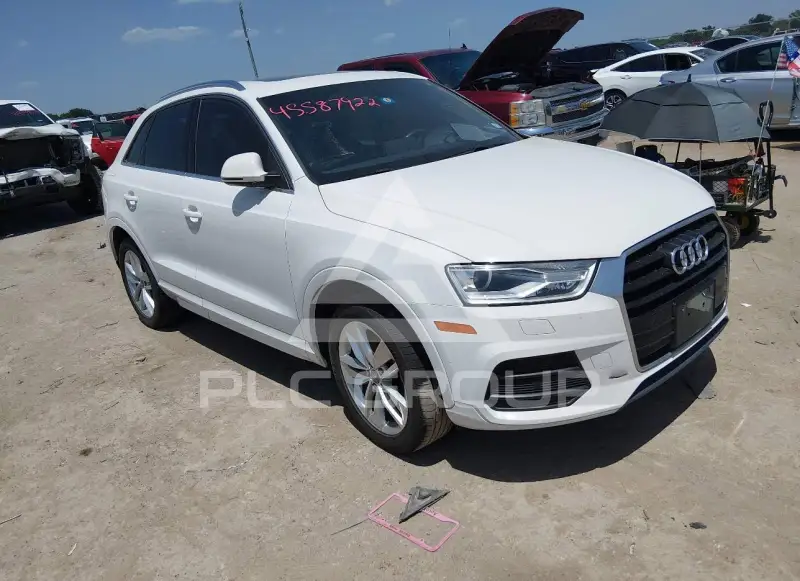 2016 Audi Q3 photo