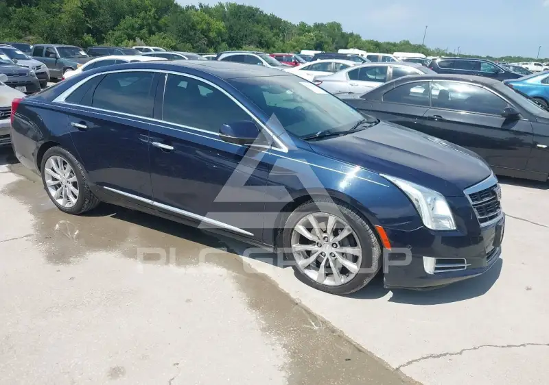 2016 Cadillac XTS photo