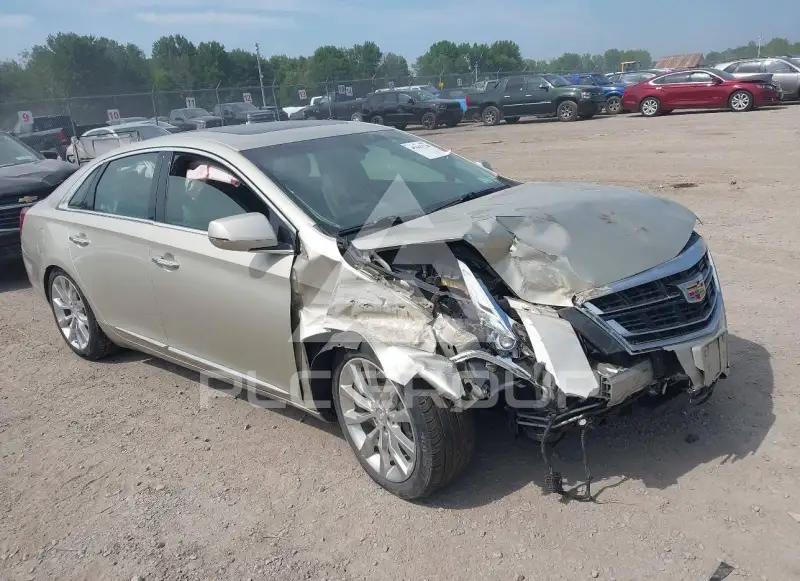 2016 Cadillac XTS photo