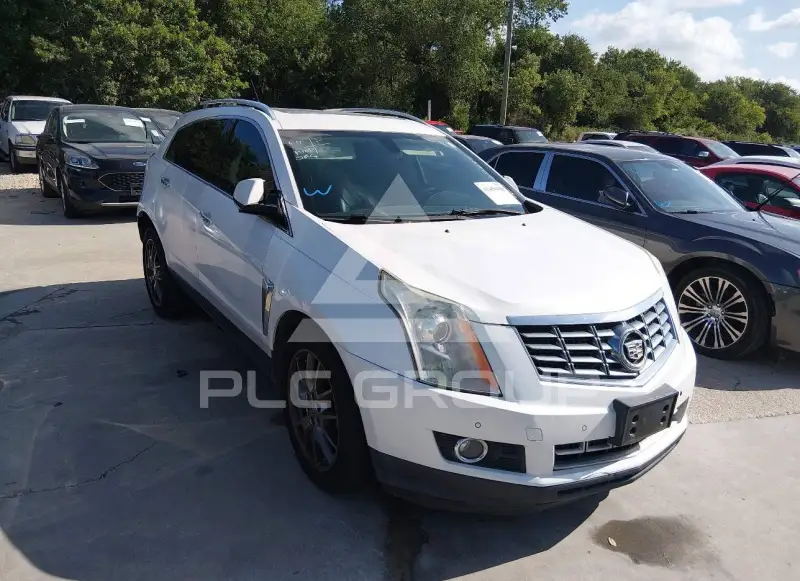 2016 Cadillac SRX фото