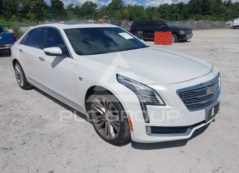 2016 Cadillac CT6 photo