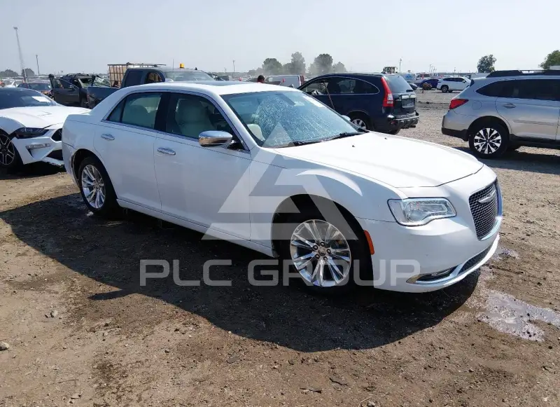 2016 Chrysler 300 фото