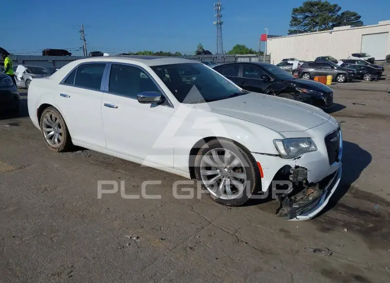 2016 Chrysler 300 фото