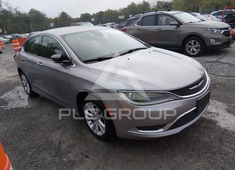 2016 Chrysler 200 фото
