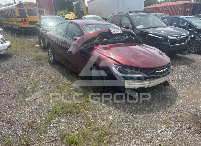 2016 Chrysler 200 фото