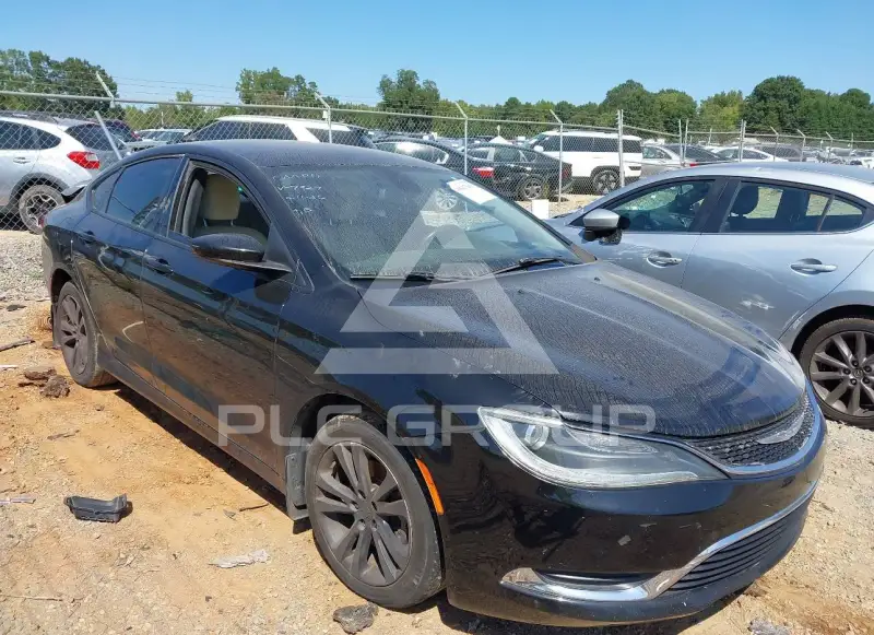 2016 Chrysler 200 фото