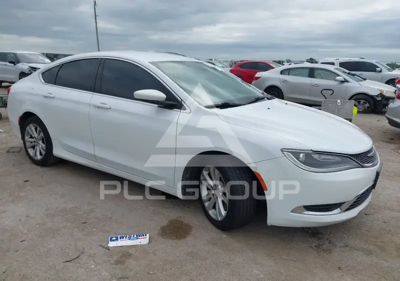 2016 Chrysler 200 фото