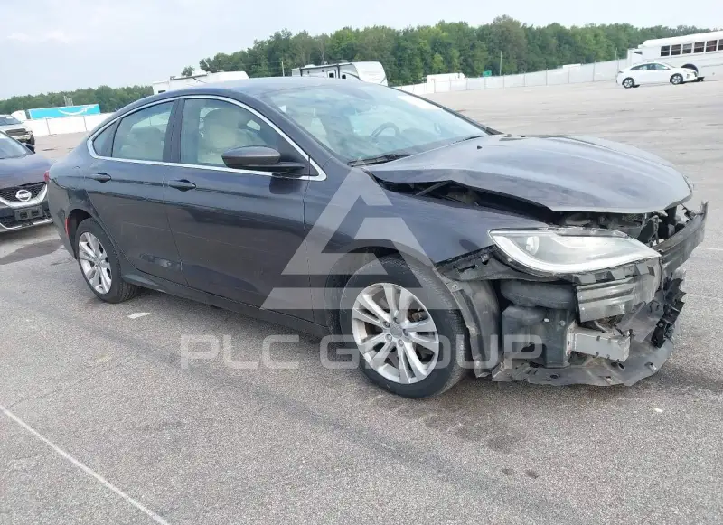 2016 Chrysler 200 photo