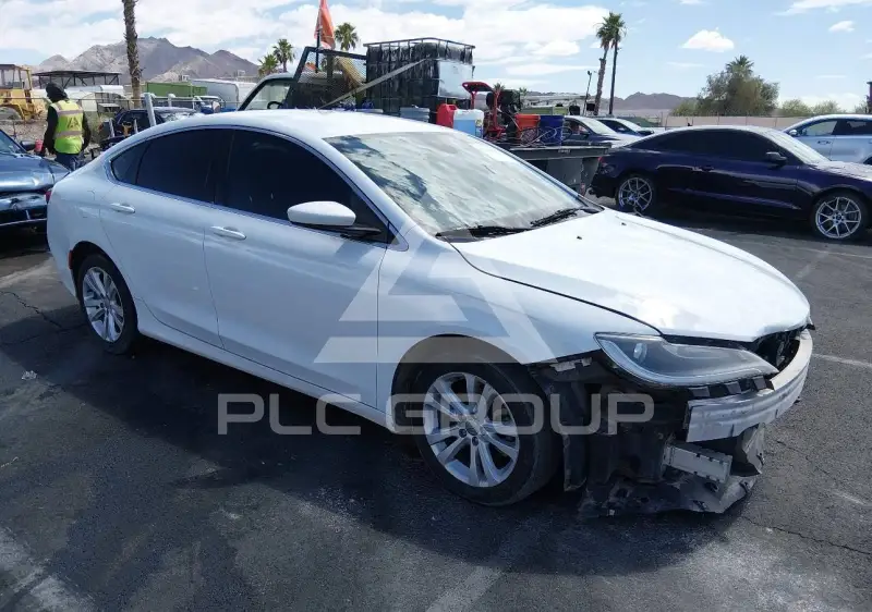 2016 Chrysler 200 фото