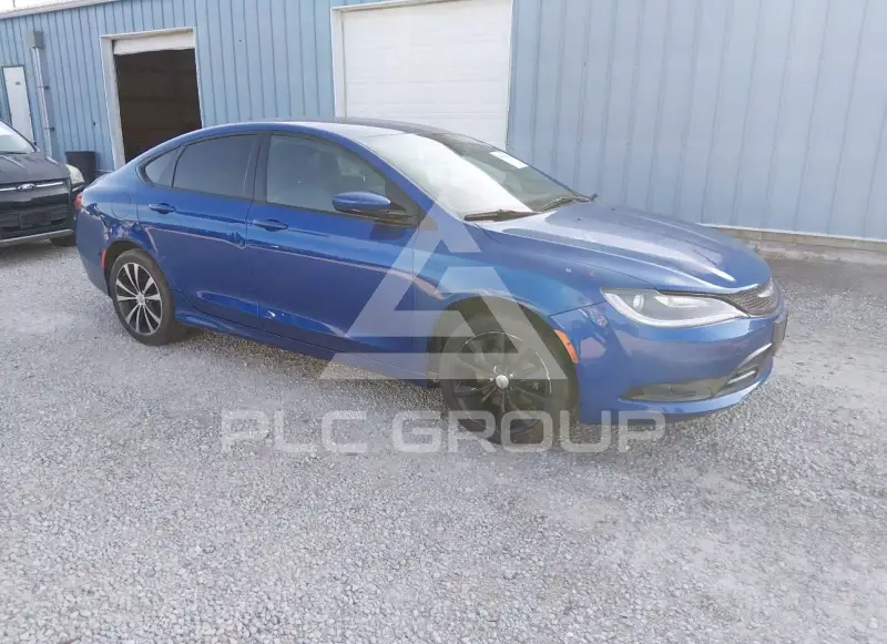 2016 Chrysler 200 photo