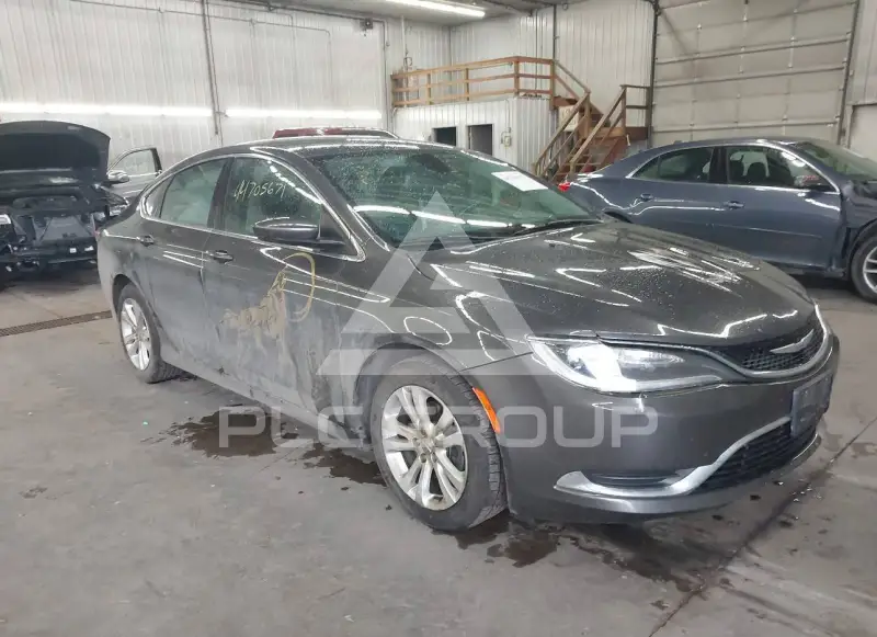 2016 Chrysler 200 фото
