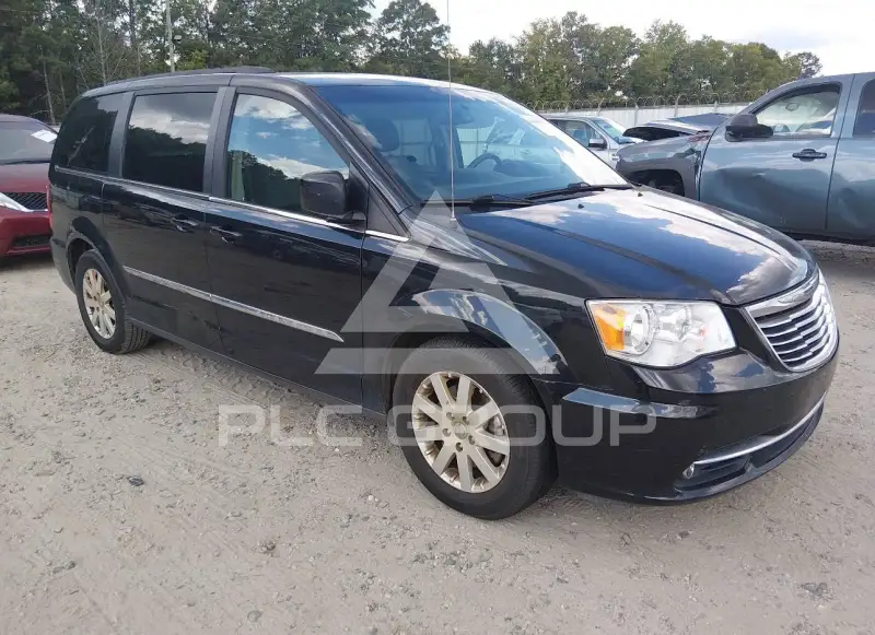 2016 Chrysler TOWN & COUNTRY фото