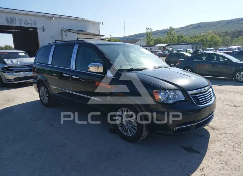 2016 Chrysler TOWN & COUNTRY фото
