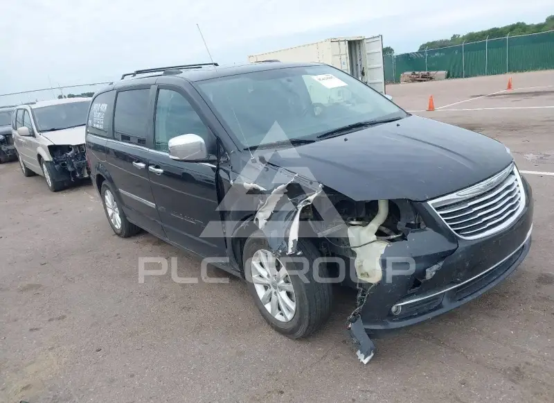 2016 Chrysler TOWN & COUNTRY фото