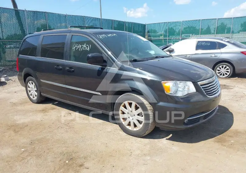 2016 Chrysler TOWN & COUNTRY фото