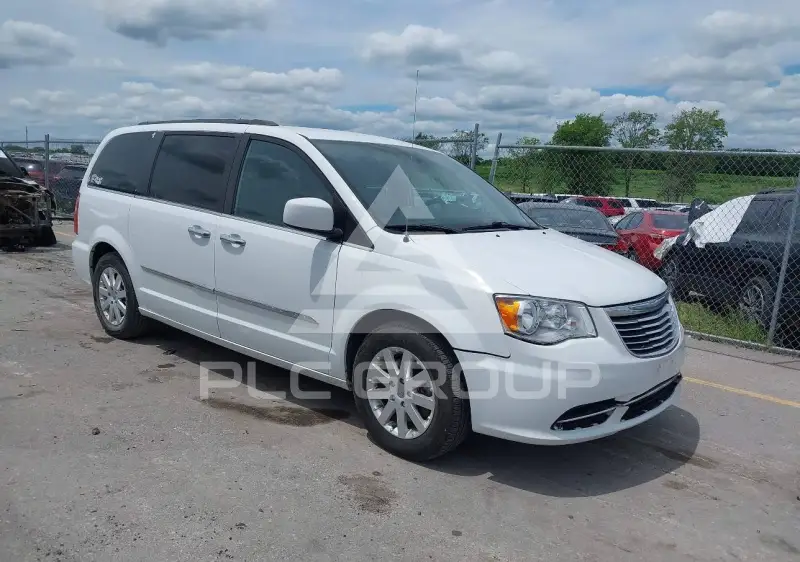 2016 Chrysler TOWN & COUNTRY photo
