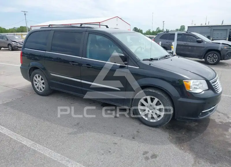 2016 Chrysler TOWN & COUNTRY фото