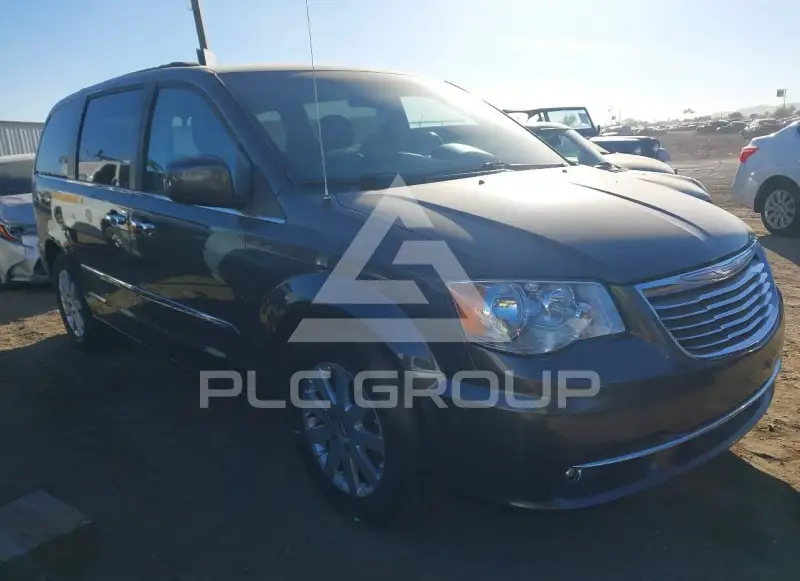 2016 Chrysler TOWN & COUNTRY фото