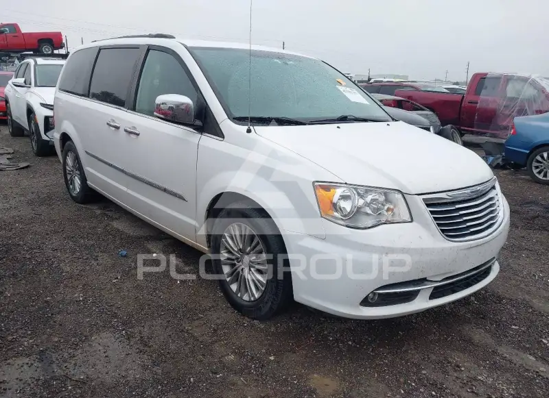 2016 Chrysler TOWN & COUNTRY фото